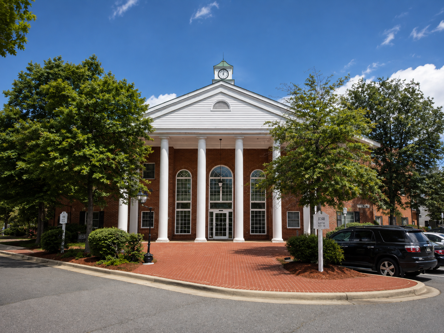 St. Mary's Neurology and Spine Center office in Waldorf Maryland